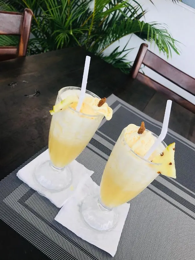 Hotel Sea Beach Resort Negombo